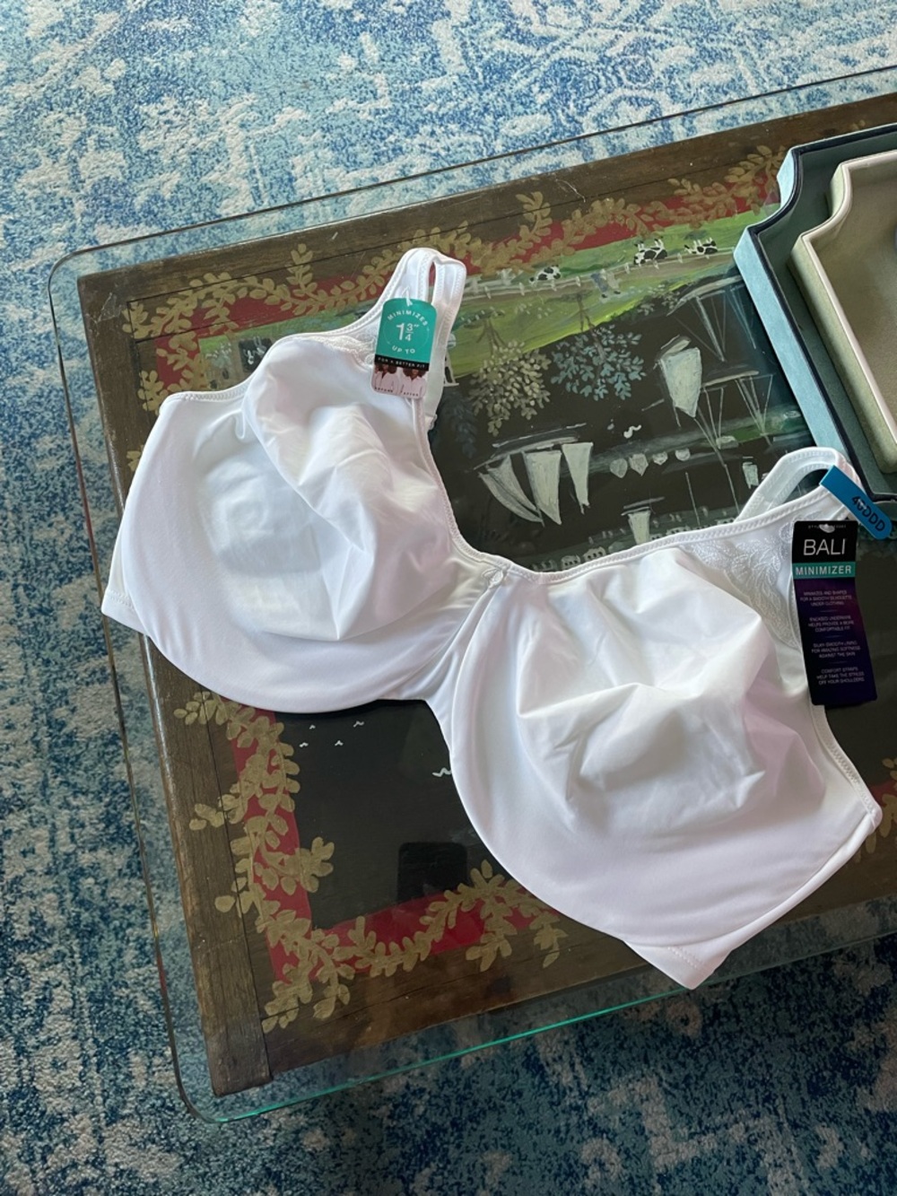 Bali Minimizer Bra New with Tags Sz 40 DDD